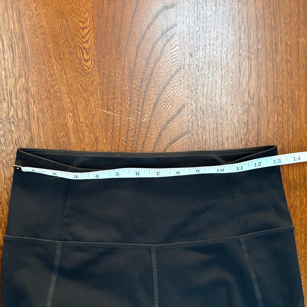 Girlfriend Collective Classic Black Cropped Leggings Medium - Picture 4 of 10